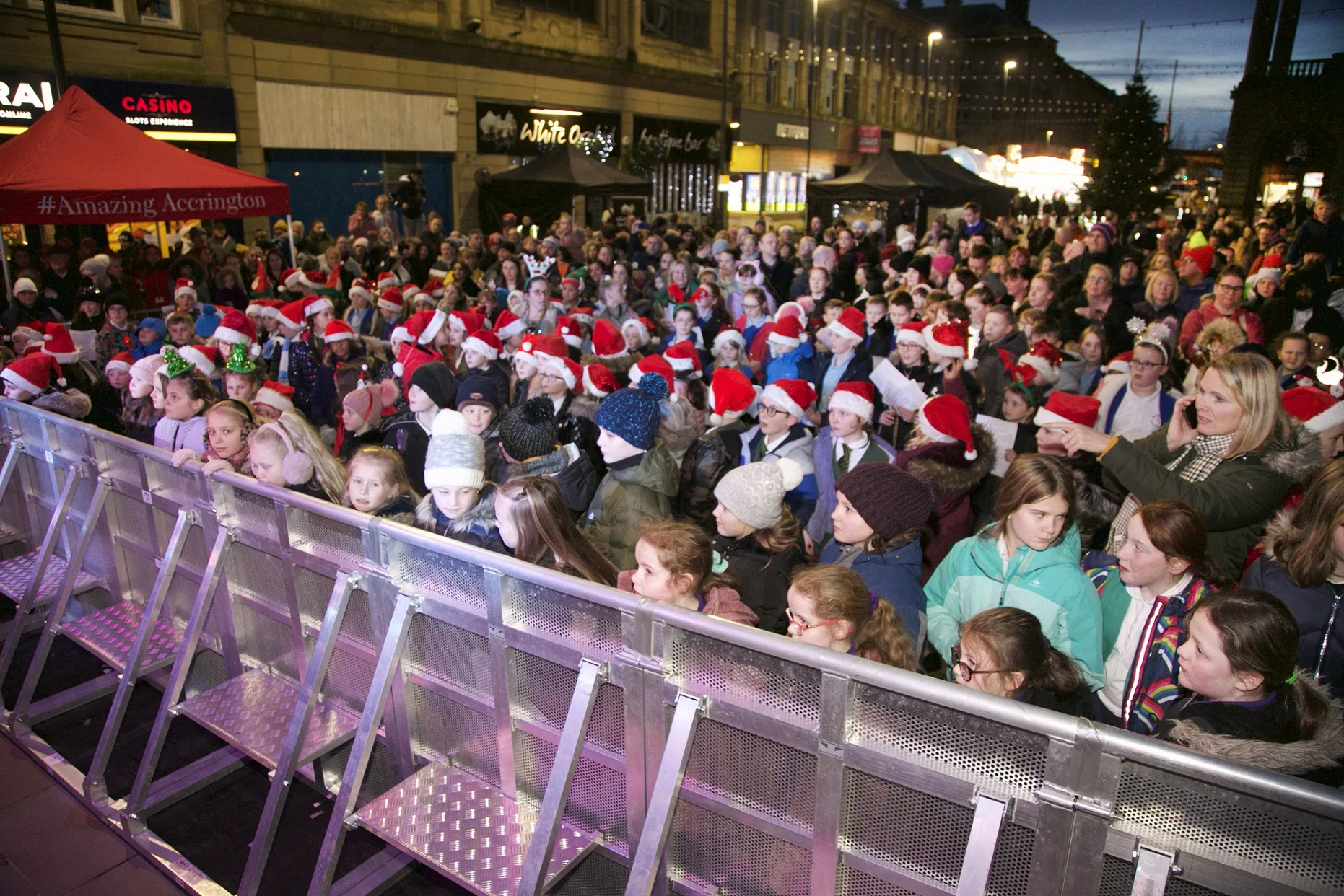 Hyndburn Primary Schools invited to sing at 2023 Accrington Christmas Light Switch On
