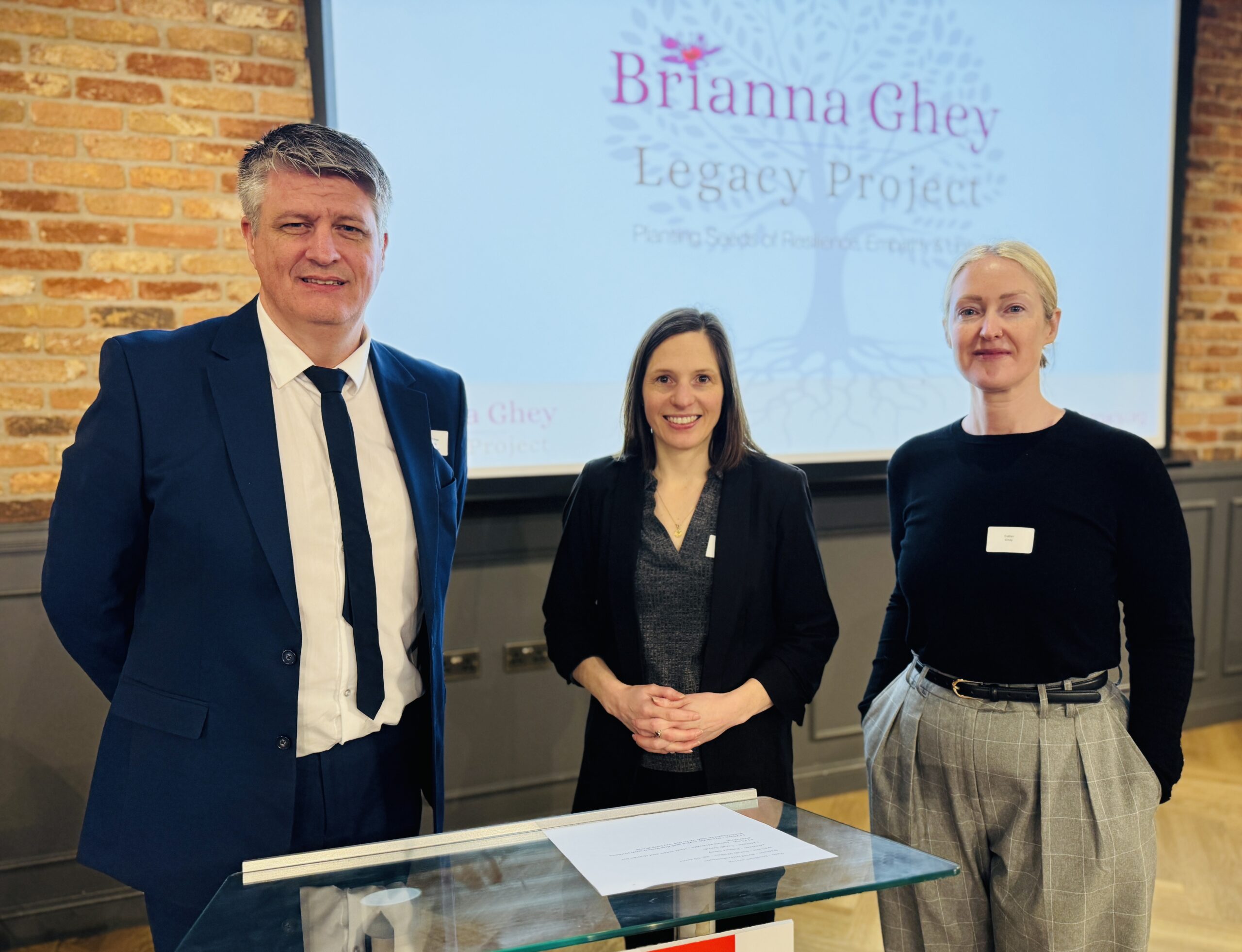 Leading voices unite at Accrington Stanleys Wham Stadium to call for smartphone free schools